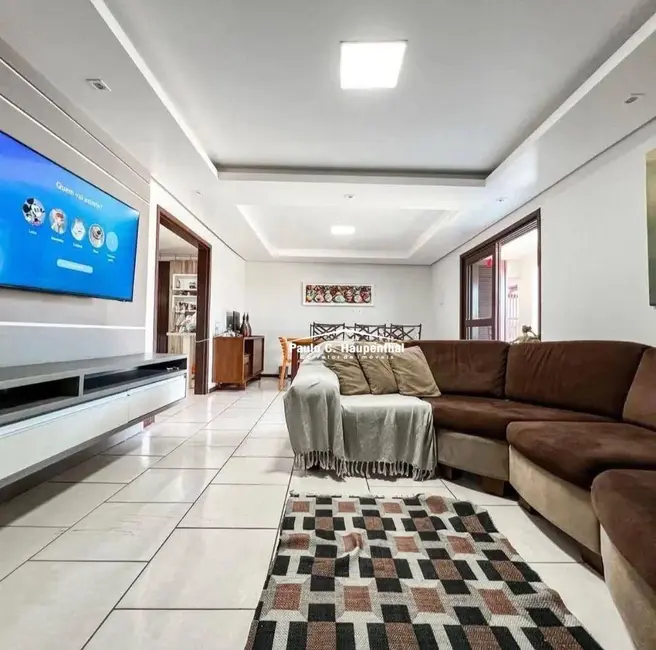 Foto 7 de Casa com 5 quartos à venda, 357m2 em Balneario Arroio Do Silva - SC