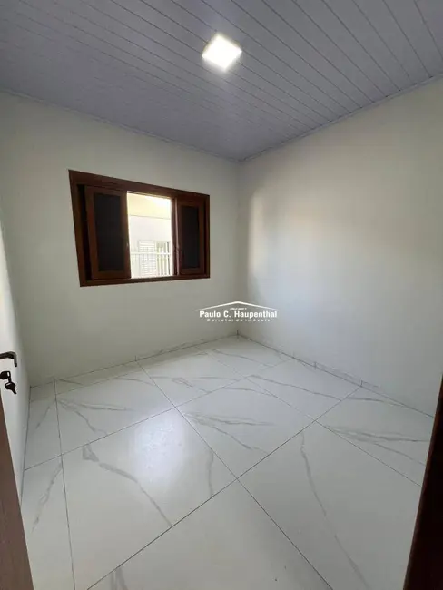 Foto 8 de Casa com 3 quartos à venda, 300m2 em Balneario Arroio Do Silva - SC