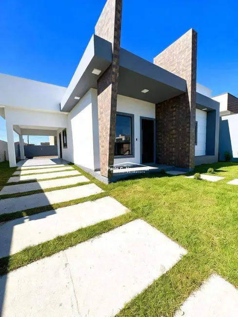 Foto 1 de Casa com 3 quartos à venda, 300m2 em Ararangua - SC