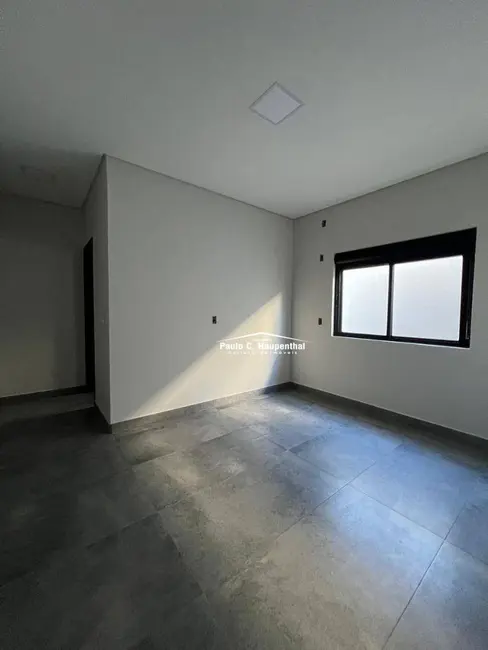 Foto 9 de Casa com 3 quartos à venda, 300m2 em Ararangua - SC