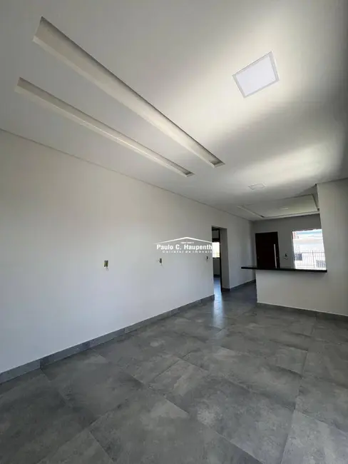 Foto 3 de Casa com 3 quartos à venda, 300m2 em Ararangua - SC
