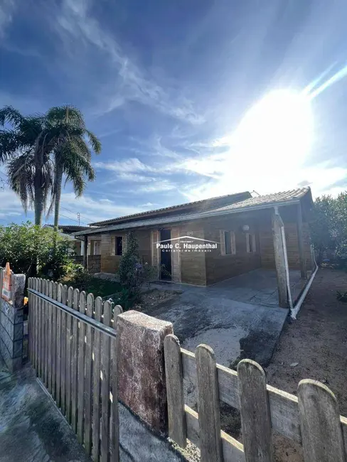 Foto 1 de Casa com 2 quartos à venda, 300m2 em Centro, Balneario Arroio Do Silva - SC