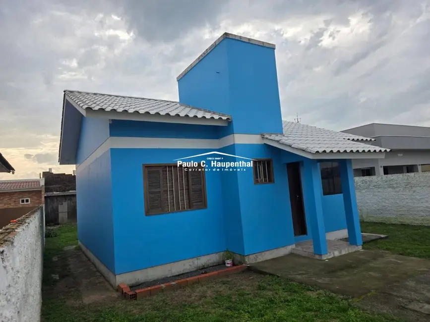 Casa com 2 quartos à venda, 360m2 em Balneario Arroio Do Silva - SC - imagem 3 Foto 3 de Casa com 2 quartos à venda, 360m2 em Balneario Arroio Do Silva - SC