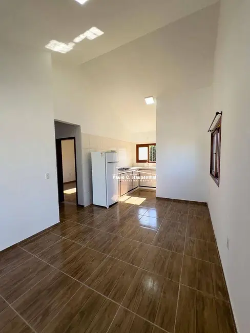 Foto 4 de Casa com 2 quartos à venda, 360m2 em Balneario Arroio Do Silva - SC