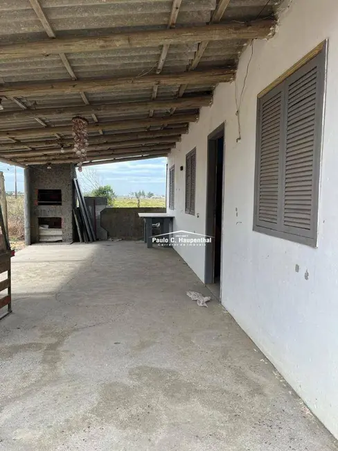 Foto 2 de Casa com 2 quartos à venda, 300m2 em Balneario Arroio Do Silva - SC