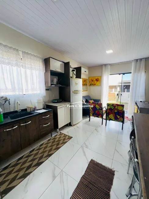 Foto 5 de Casa com 3 quartos à venda, 300m2 em Balneario Arroio Do Silva - SC