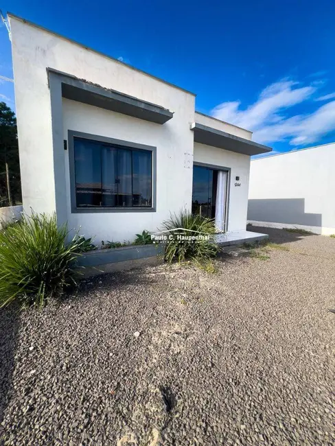 Foto 2 de Casa com 3 quartos à venda, 300m2 em Balneario Arroio Do Silva - SC