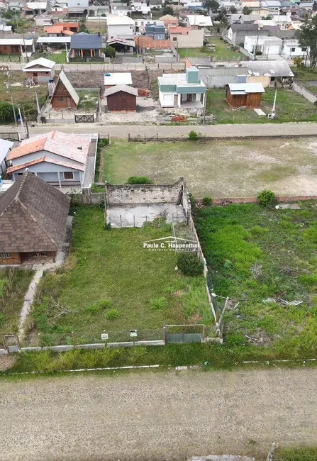 Foto 1 de Terreno / Lote à venda, 300m2 em Balneario Arroio Do Silva - SC
