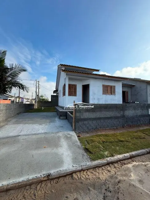 Foto 2 de Casa com 2 quartos à venda, 114m2 em Lagoão, Ararangua - SC