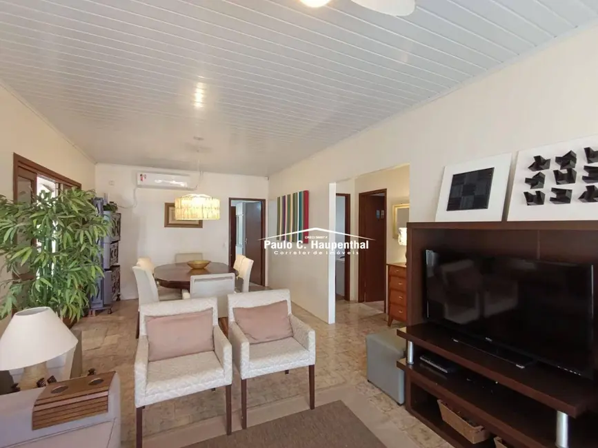 Foto 4 de Casa com 5 quartos à venda, 270m2 em Centro, Balneario Arroio Do Silva - SC