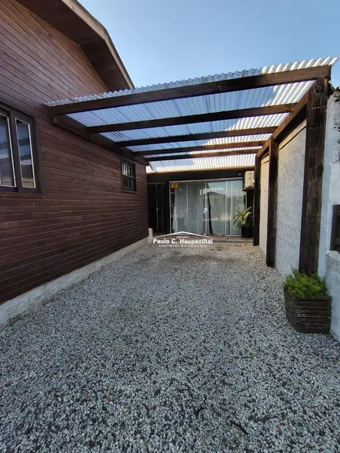 Foto 5 de Casa com 4 quartos à venda, 310m2 em Balneario Arroio Do Silva - SC