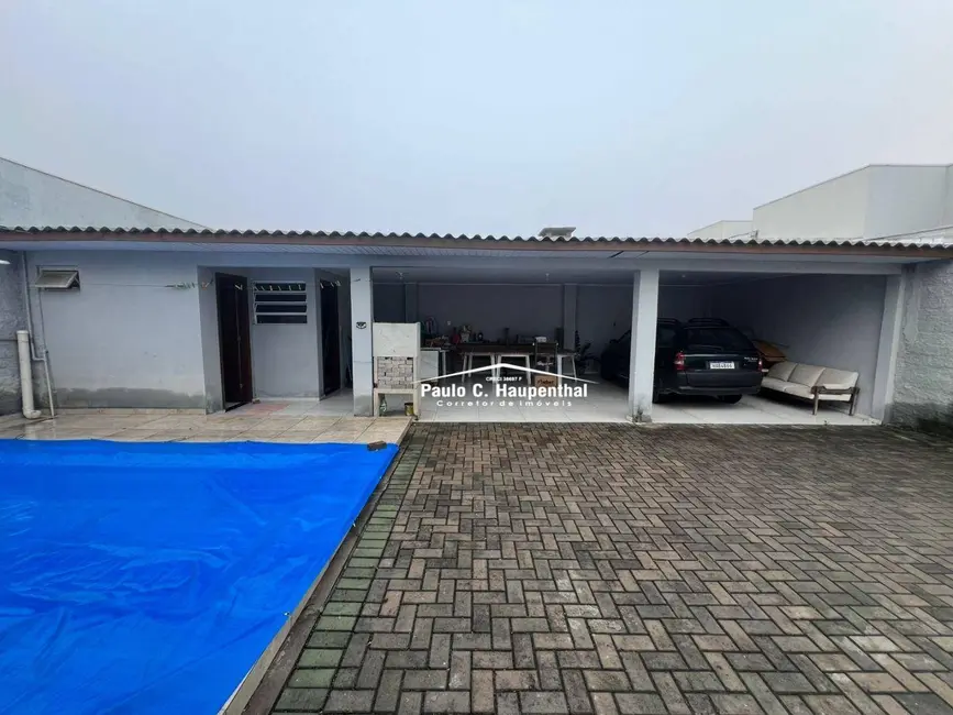 Foto 4 de Casa com 3 quartos à venda, 325m2 em Ararangua - SC