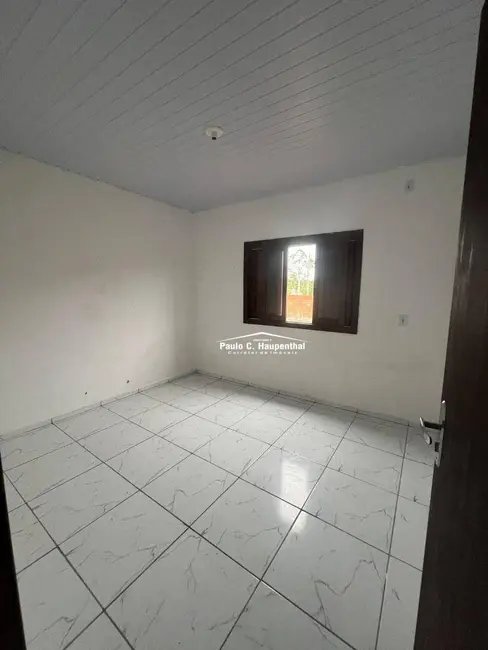 Foto 2 de Casa com 2 quartos à venda, 300m2 em Ararangua - SC