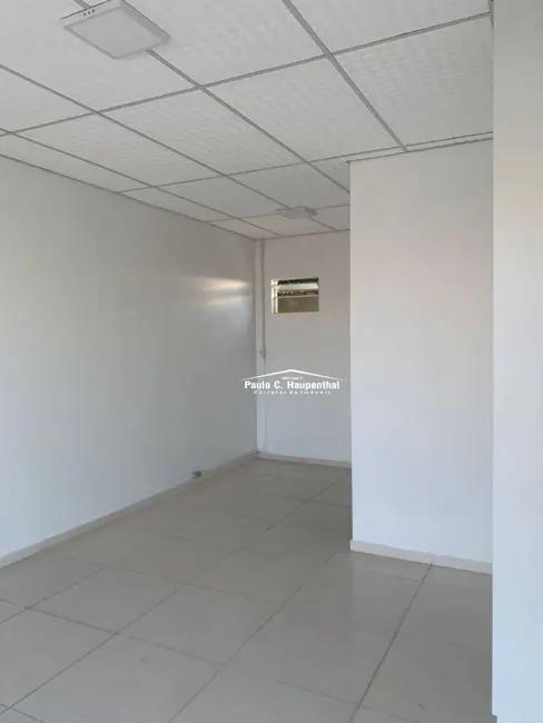 Foto 4 de Sala Comercial para alugar, 24m2 em Centro, Balneario Arroio Do Silva - SC