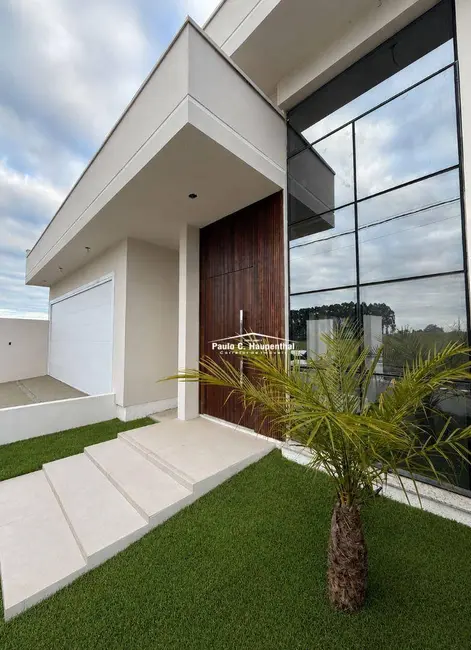 Foto 1 de Casa com 3 quartos à venda, 310m2 em Ararangua - SC