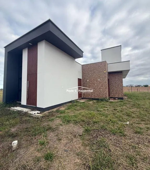 Foto 6 de Casa com 3 quartos à venda, 312m2 em Ararangua - SC