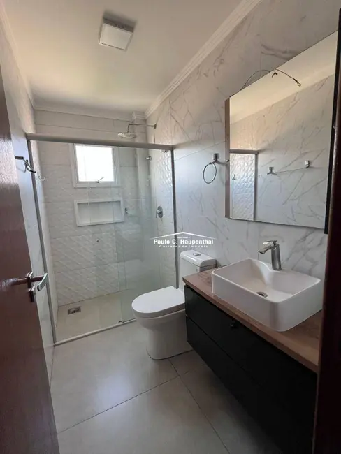 Foto 8 de Casa com 2 quartos à venda, 409m2 em Ararangua - SC