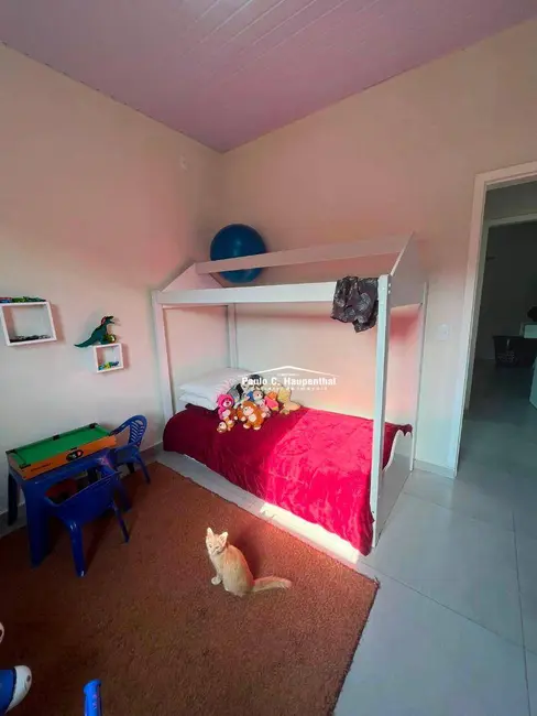 Foto 4 de Casa com 2 quartos à venda, 150m2 em Balneario Arroio Do Silva - SC
