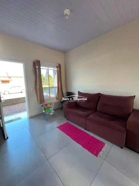 Foto 5 de Casa com 2 quartos à venda, 150m2 em Balneario Arroio Do Silva - SC