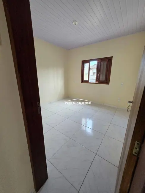 Foto 5 de Casa com 2 quartos à venda, 130m2 em Ararangua - SC