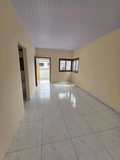 Casa com 2 quartos à venda, 130m2 em Ararangua - SC - imagem 4 Foto 4 de Casa com 2 quartos à venda, 130m2 em Ararangua - SC