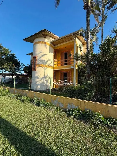 Foto 2 de Casa com 4 quartos à venda, 435m2 em Centro, Balneario Arroio Do Silva - SC