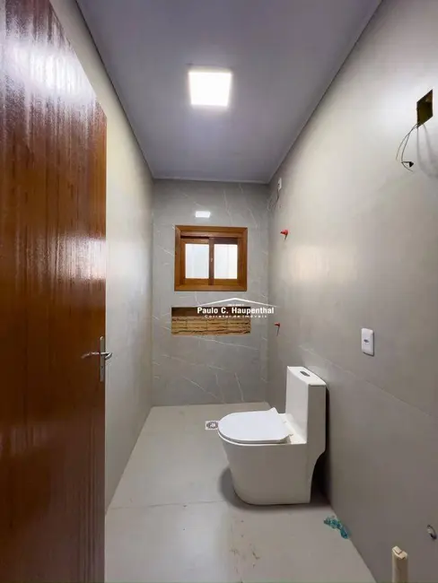 Foto 7 de Casa com 3 quartos à venda, 300m2 em Balneario Arroio Do Silva - SC