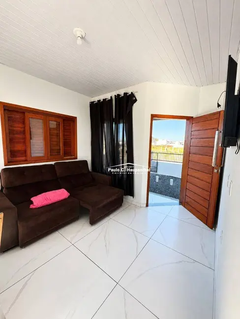 Casa com 2 quartos à venda e para alugar, 300m2 em Balneario Arroio Do Silva - SC - imagem 5 Foto 5 de Casa com 2 quartos à venda e para alugar, 300m2 em Balneario Arroio Do Silva - SC