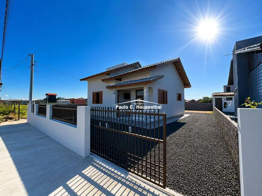 Casa com 2 quartos à venda e para alugar, 300m2 em Balneario Arroio Do Silva - SC - imagem 1 Foto 1 de Casa com 2 quartos à venda e para alugar, 300m2 em Balneario Arroio Do Silva - SC
