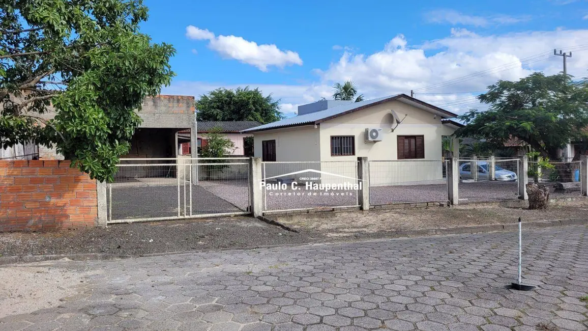 Foto 7 de Casa com 3 quartos à venda, 348m2 em Jardim Cibeli, Ararangua - SC