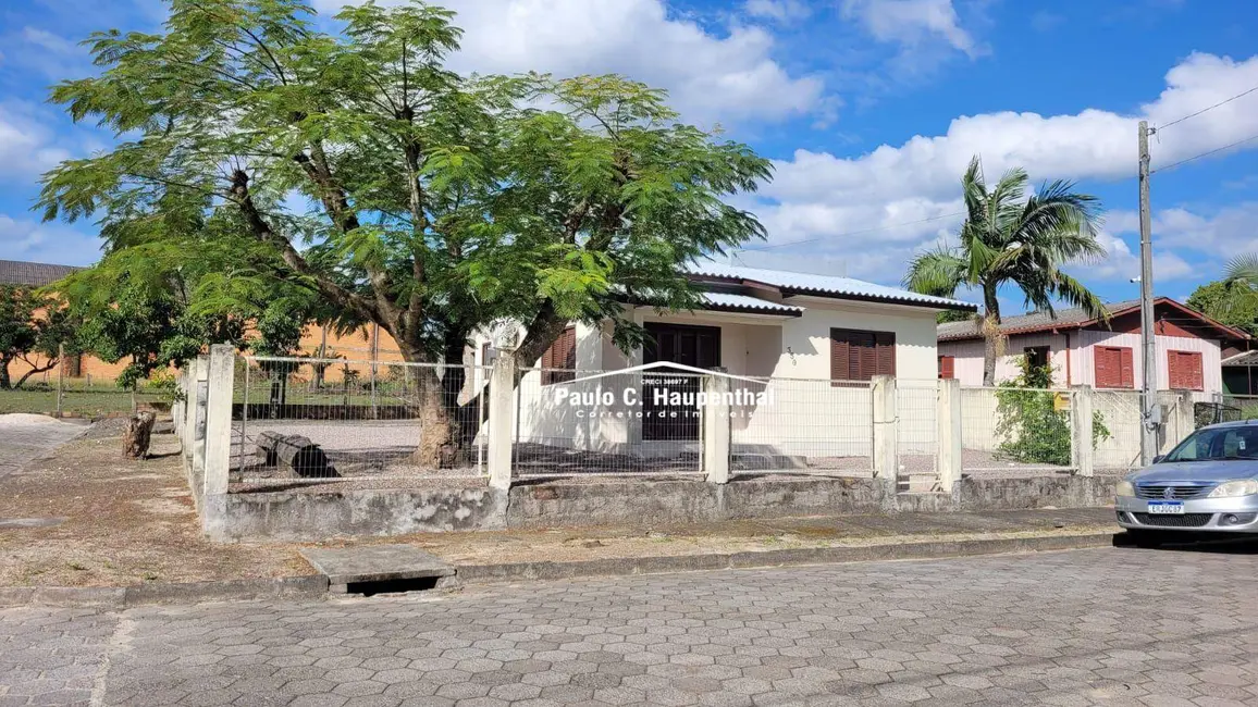 Foto 6 de Casa com 3 quartos à venda, 348m2 em Jardim Cibeli, Ararangua - SC