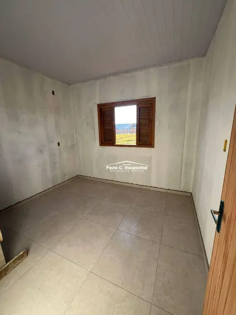 Casa com 2 quartos à venda, 144m2 em Ararangua - SC - imagem 5 Foto 5 de Casa com 2 quartos à venda, 144m2 em Ararangua - SC