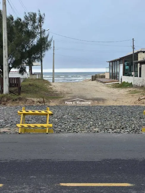Foto 3 de Terreno / Lote à venda, 300m2 em Balneario Arroio Do Silva - SC