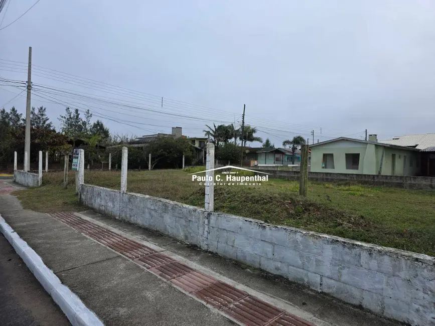 Foto 2 de Terreno / Lote à venda, 300m2 em Balneario Arroio Do Silva - SC