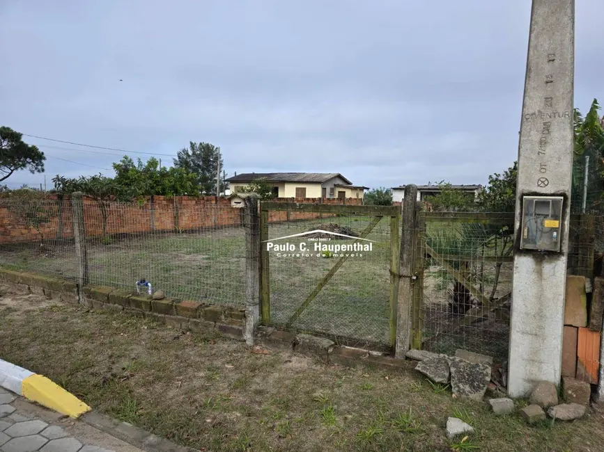 Foto 3 de Terreno / Lote à venda, 390m2 em Balneario Arroio Do Silva - SC