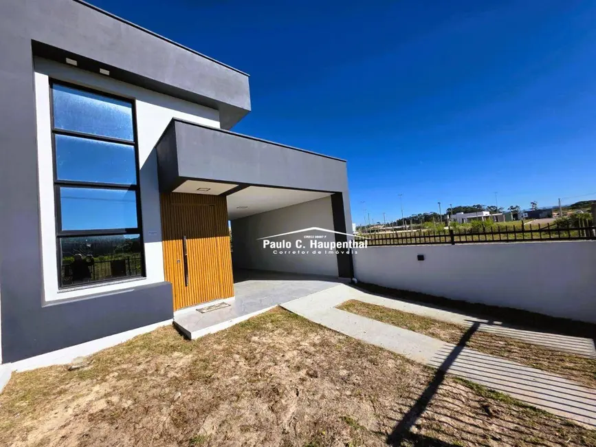 Casa com 2 quartos à venda, 225m2 em Ararangua - SC - imagem 4 Foto 4 de Casa com 2 quartos à venda, 225m2 em Ararangua - SC