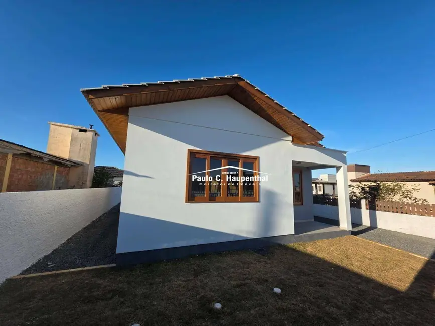 Foto 3 de Casa com 2 quartos à venda, 300m2 em Balneario Arroio Do Silva - SC