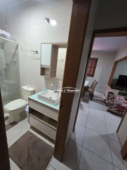 Casa com 3 quartos à venda, 300m2 em Centro, Balneario Arroio Do Silva - SC - imagem 9 Foto 9 de Casa com 3 quartos à venda, 300m2 em Centro, Balneario Arroio Do Silva - SC