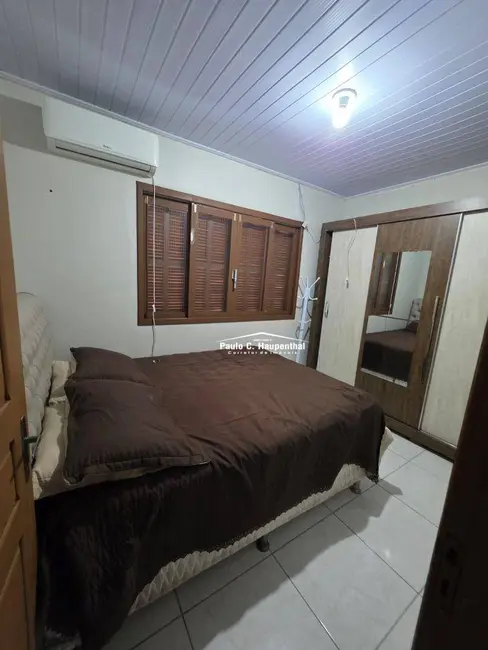 Casa com 3 quartos à venda, 300m2 em Centro, Balneario Arroio Do Silva - SC - imagem 7 Foto 7 de Casa com 3 quartos à venda, 300m2 em Centro, Balneario Arroio Do Silva - SC