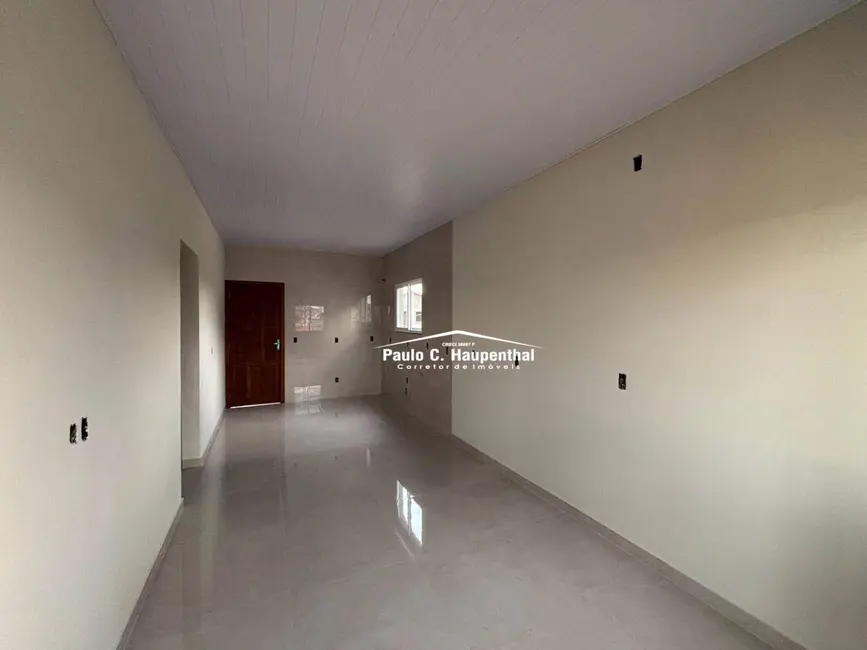 Foto 6 de Casa com 2 quartos à venda, 300m2 em Ararangua - SC
