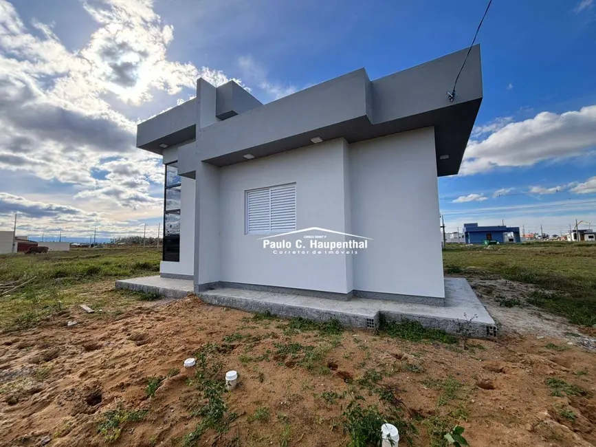 Foto 3 de Casa com 2 quartos à venda, 338m2 em Polícia Rodoviária, Ararangua - SC