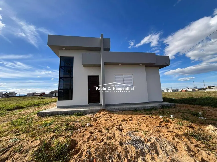 Foto 1 de Casa com 2 quartos à venda, 338m2 em Polícia Rodoviária, Ararangua - SC