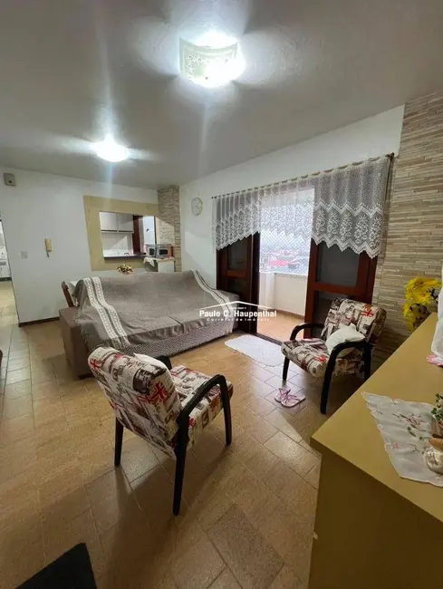 Foto 2 de Apartamento com 2 quartos à venda, 75m2 em Centro, Balneario Arroio Do Silva - SC