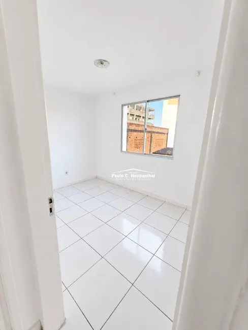 Foto 8 de Apartamento com 3 quartos à venda, 68m2 em Cidade Alta, Ararangua - SC