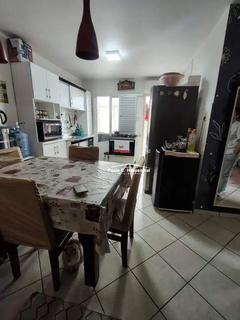 Foto 3 de Apartamento com 2 quartos à venda, 70m2 em Centro, Balneario Arroio Do Silva - SC