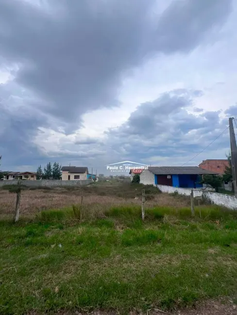 Foto 2 de Terreno / Lote à venda, 300m2 em Balneario Arroio Do Silva - SC