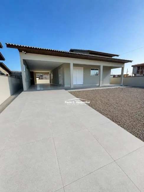 Foto 2 de Casa com 3 quartos à venda, 300m2 em Balneario Arroio Do Silva - SC