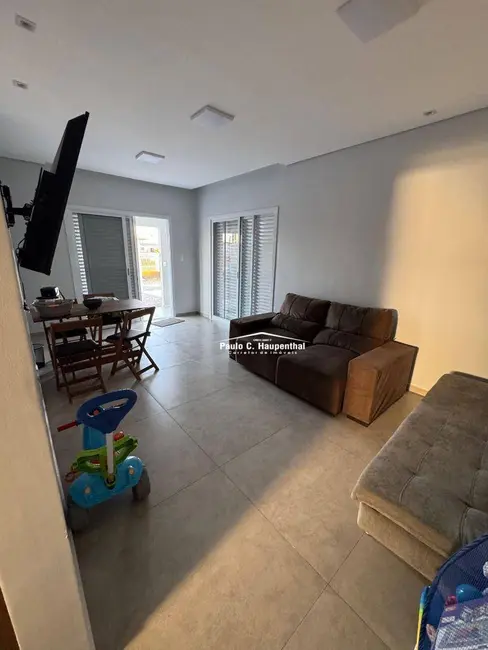 Foto 9 de Casa com 3 quartos à venda, 300m2 em Balneario Arroio Do Silva - SC