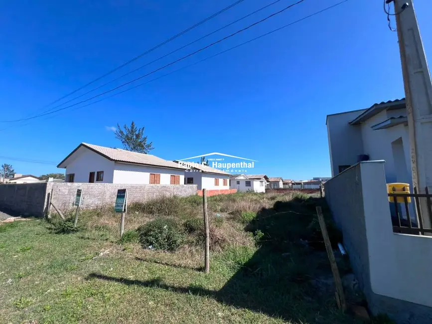Foto 2 de Terreno / Lote à venda, 300m2 em Balneario Arroio Do Silva - SC