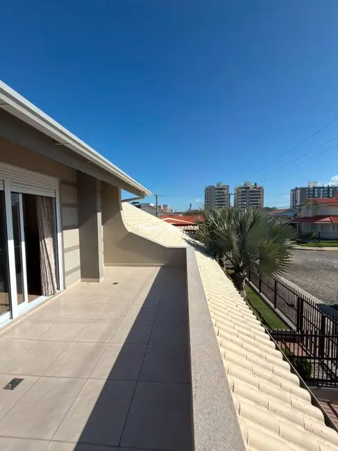 Casa com 4 quartos à venda, 360m2 em Centro, Balneario Arroio Do Silva - SC - imagem 6 Foto 6 de Casa com 4 quartos à venda, 360m2 em Centro, Balneario Arroio Do Silva - SC